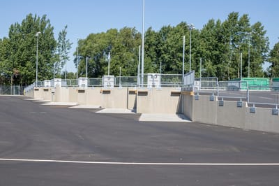 L-Element H=1400 x L=2000 mm. 4kN