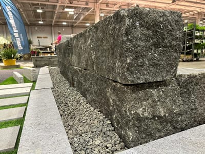 Larvikitt Murblokk Saget Topp/Bunn Knekte ender 30×30 cm