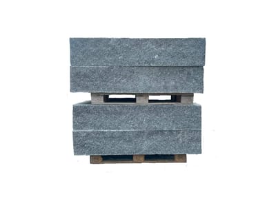 Larvikitt Murblokk Saget Topp/Bunn/Ender 30x30 Pr.lm (Lager)