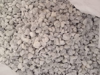 Dekorstein White Knust 8/15 mm 1000 kg