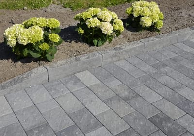 Relieff Kantstein Betong Gråmix