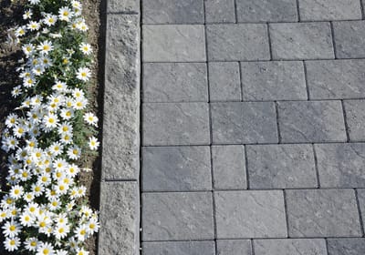 Relieff Kantstein Betong Gråmix