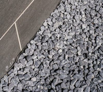 Dekorstein Black Tromlet 15/25 20 kg