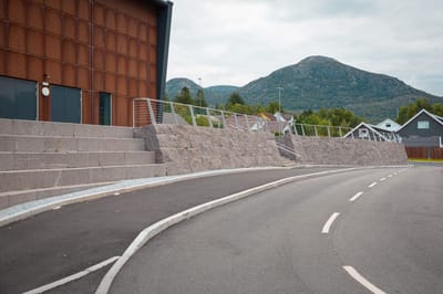 Hellvik Murblokk 40×40×fl