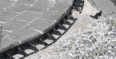 Plastkantstøtte
