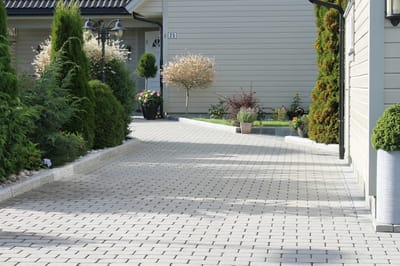 Kongsgård 1/2 Grå 6 cm