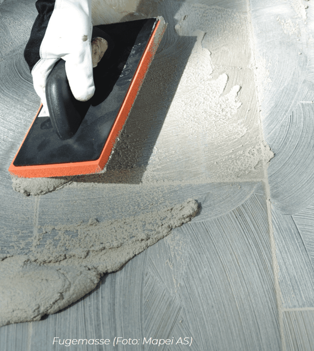 Ultracolor Plus 114 Anthracite 5 kg