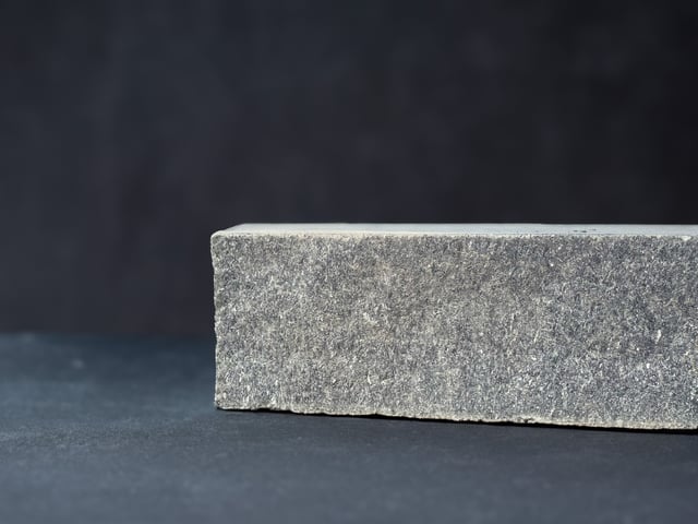 Larvikitt Tvedalen Murblokk Saget 15x15